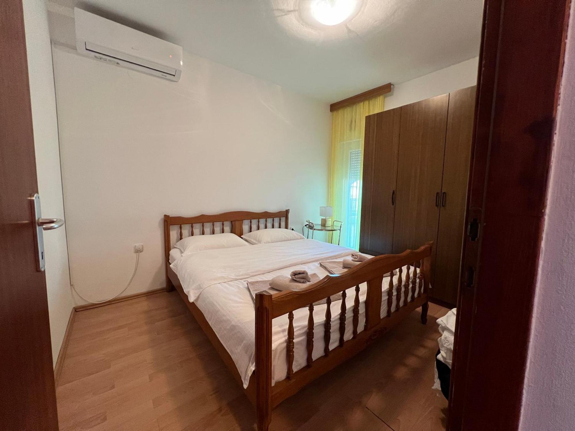 Apartment Lucija "Pet Friendly" Цриквеница Экстерьер фото